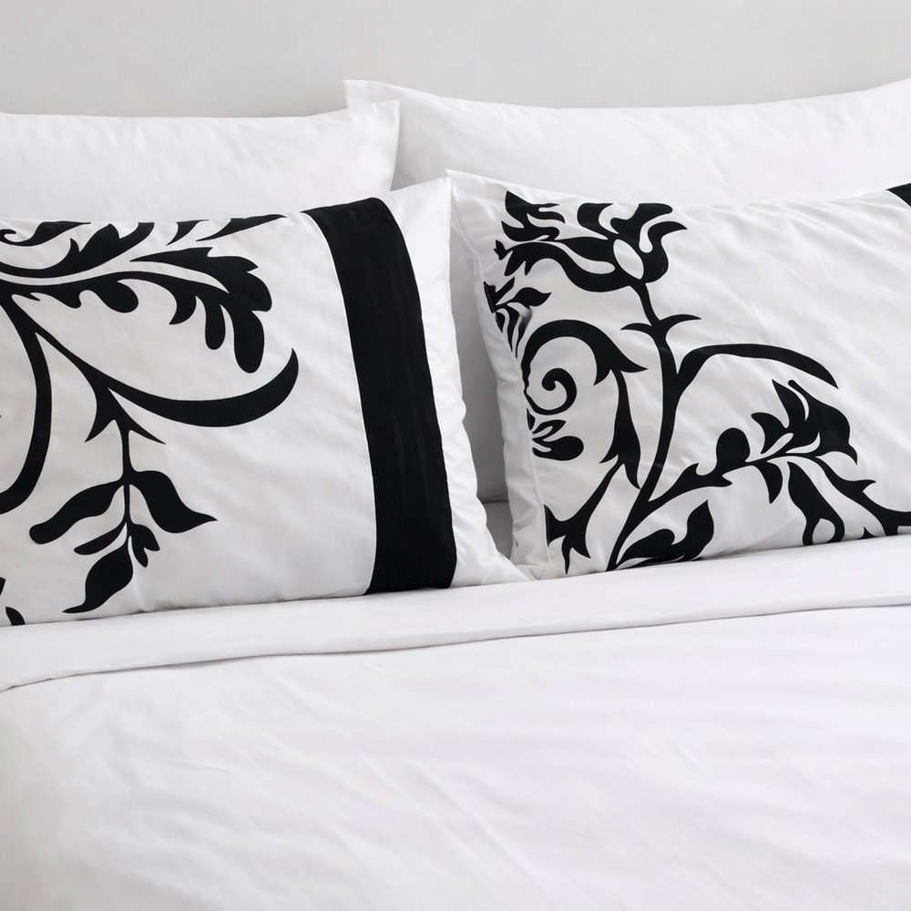 Black & White Floral Decorative Pillowcases - Modern Home Bedding